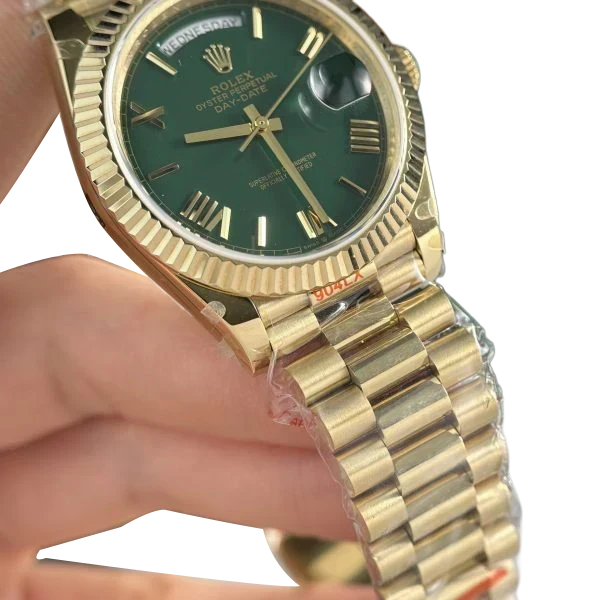 Day-Date 40mm Green Roman Yellow Gold 228238